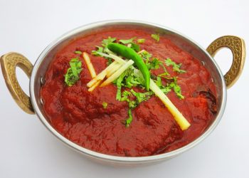 Chicken Vindaloo - Oh Bombay